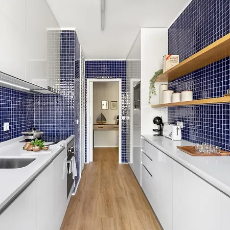 Joivy Stunning 2-br Flat With Balcony In Porto